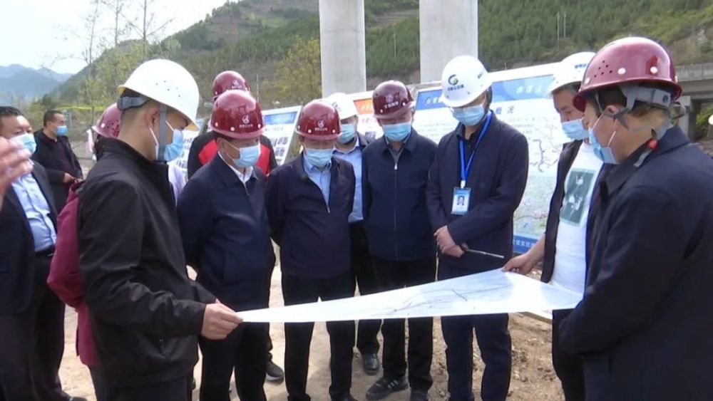 田广慈在康县调研康略高速公路项目建设_腾讯新闻