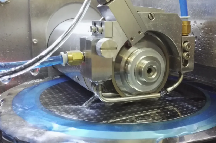 总结经过了多年的努力,我国在纳米芯片级别晶圆切割设备上终于突破了