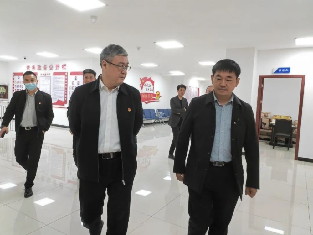 市委常委市委政法委书记魏华松到我县调研