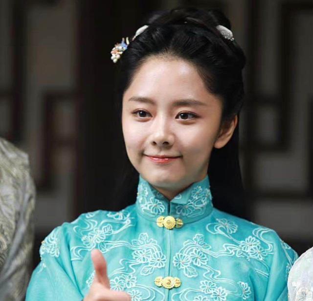 谭松韵古装生图美出圈网友直呼真看不出她已经30多岁了