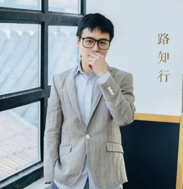 黄渤梅婷在小区拍戏因疫情风险遭业主驱赶，剧组道歉：手续合规杨洋作文还是乘风作文好2023已更新(知乎/新华网)