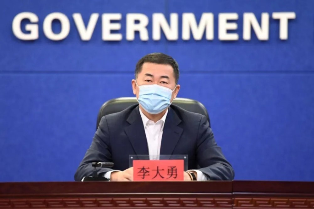 工作新闻发布会上,国网吉林省电力有限公司副总经理李大勇作了介绍