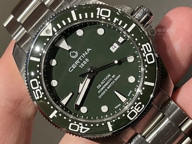 表友喜提新款瑞士雪铁纳陶瓷海龟,内附新老对比