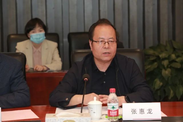 陕西省人社厅职业能力建设处处长张惠龙提出,本次活