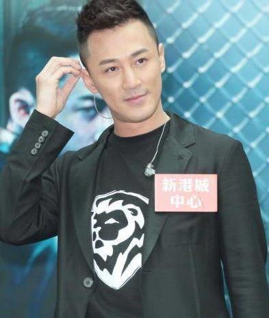 林峰女儿被"网暴",妻子张馨月公开喷子个人资料,网友:没智商