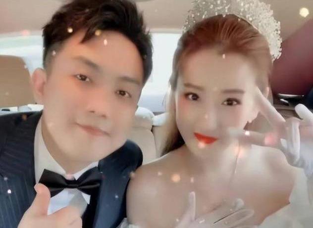 刘老大和于老师是一对网红夫妻,两个人因为分享日常恩爱视频,获得了