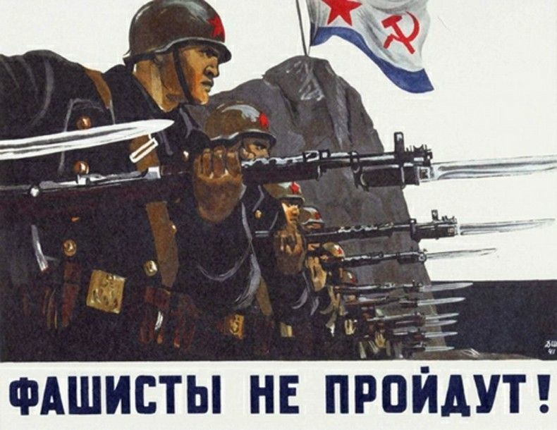 苏联政委冲锋图片