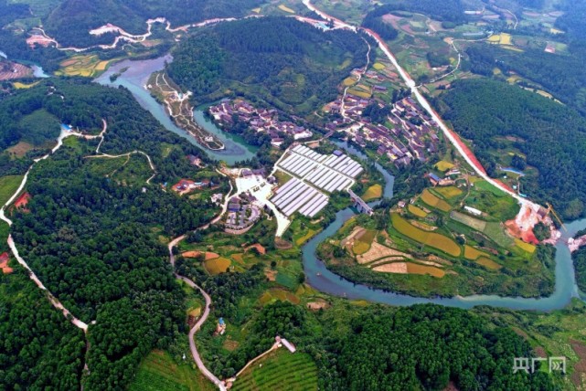 乌羊麻苗寨景区(央广网发 麻江县融媒体中心供图)央广网贵州4月10日