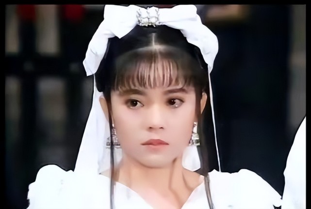 都交情匪浅,还和当时警察局长公子狄志杰,知名艺人王彩桦三人义结金兰