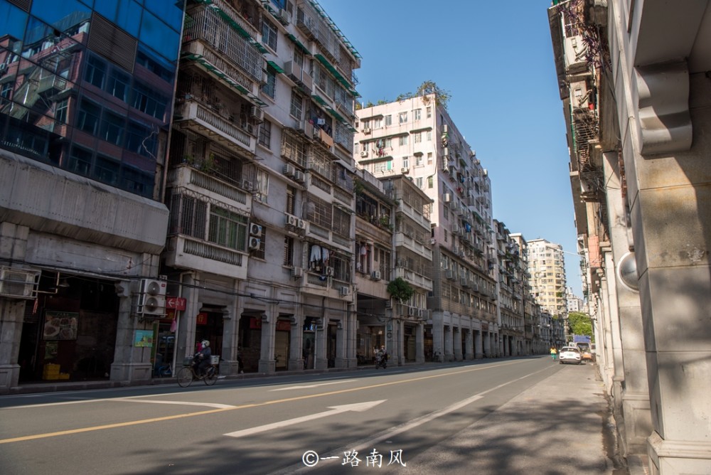 深藏在广州市老城区的骑楼老街建筑雅致耐看游客却很少光顾