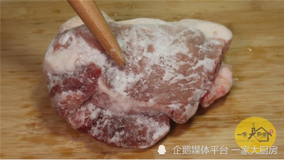 肉攤老闆教我妙招,6分鐘解凍和新鮮一樣|解凍肉|豬肉|食鹽