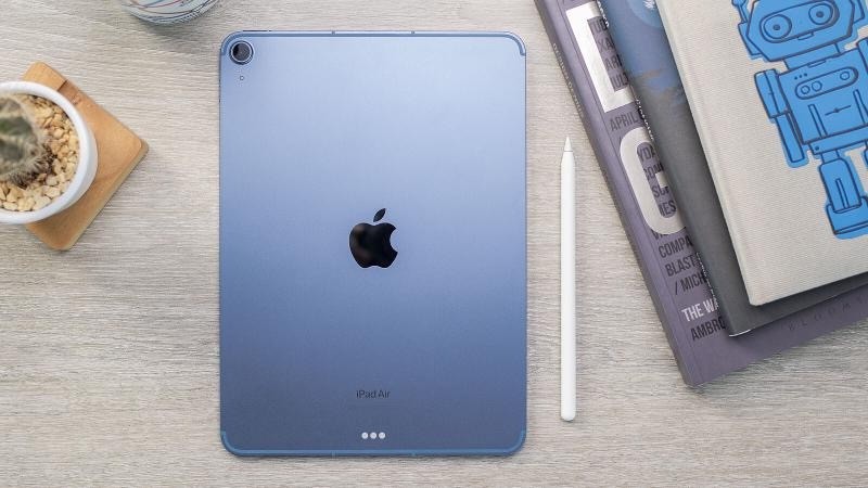 ipad air5使用的 m1 芯片与 ipad pro(2021 相同,该芯片具有8核 cpu