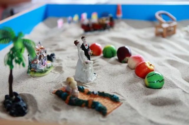 沙盘心理咨询有用吗,为何孩子喜欢沙盘游戏治疗?