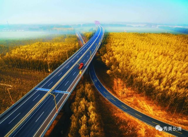 长清黄河大桥是济南市黄河上的第8座公路大桥,现在已经成为济南市新的