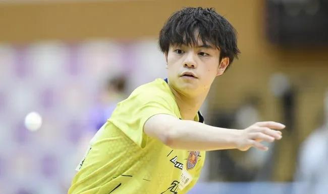 国乒警惕 岁日乒冠军弃日赴德 直言不为钱 只想变得更强 腾讯新闻