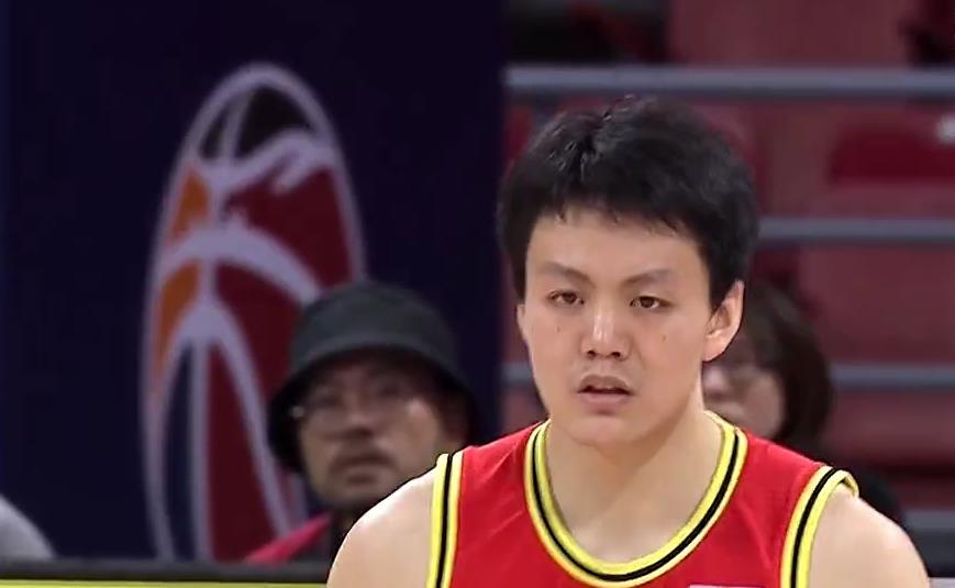 广厦赢吉林9分来看看赛后王博和王晗说了什么