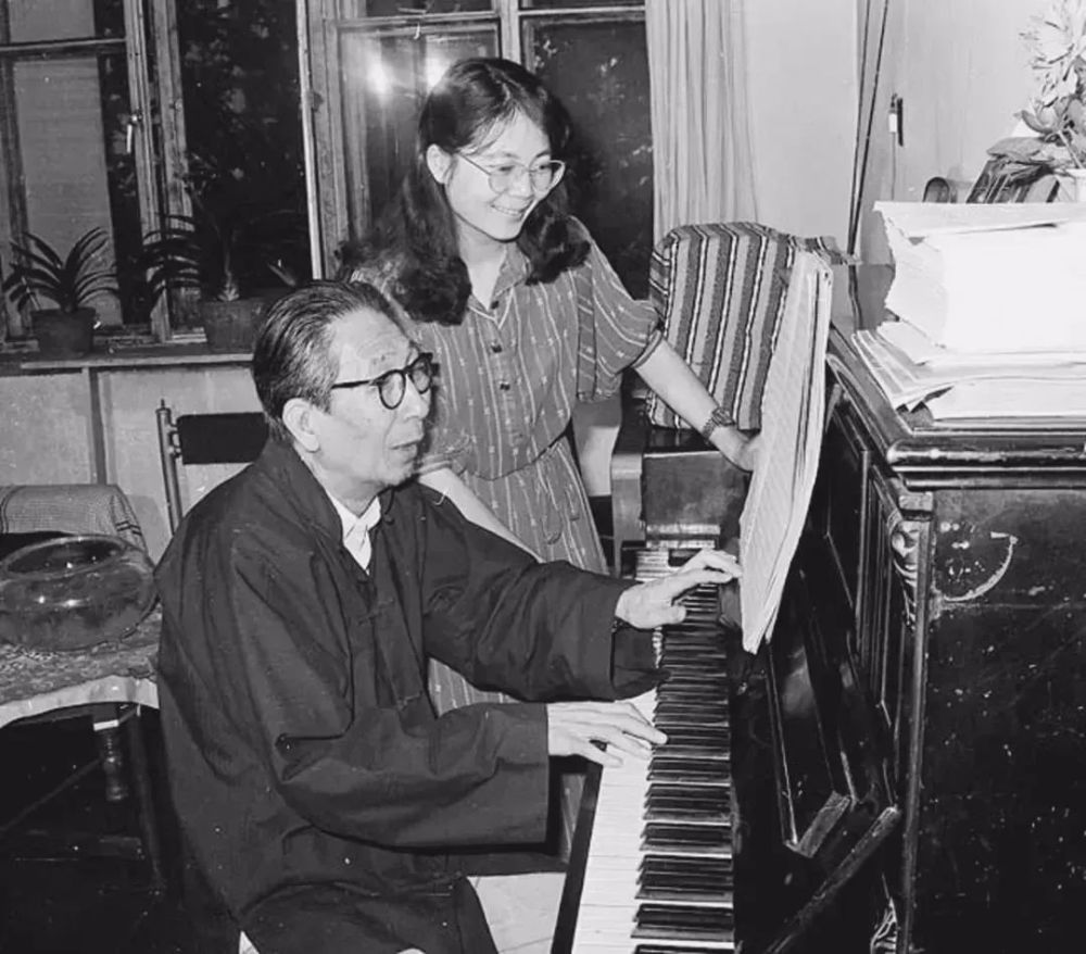 雷振邦身为满族作曲家却创作出新疆民歌花儿为什么这样红