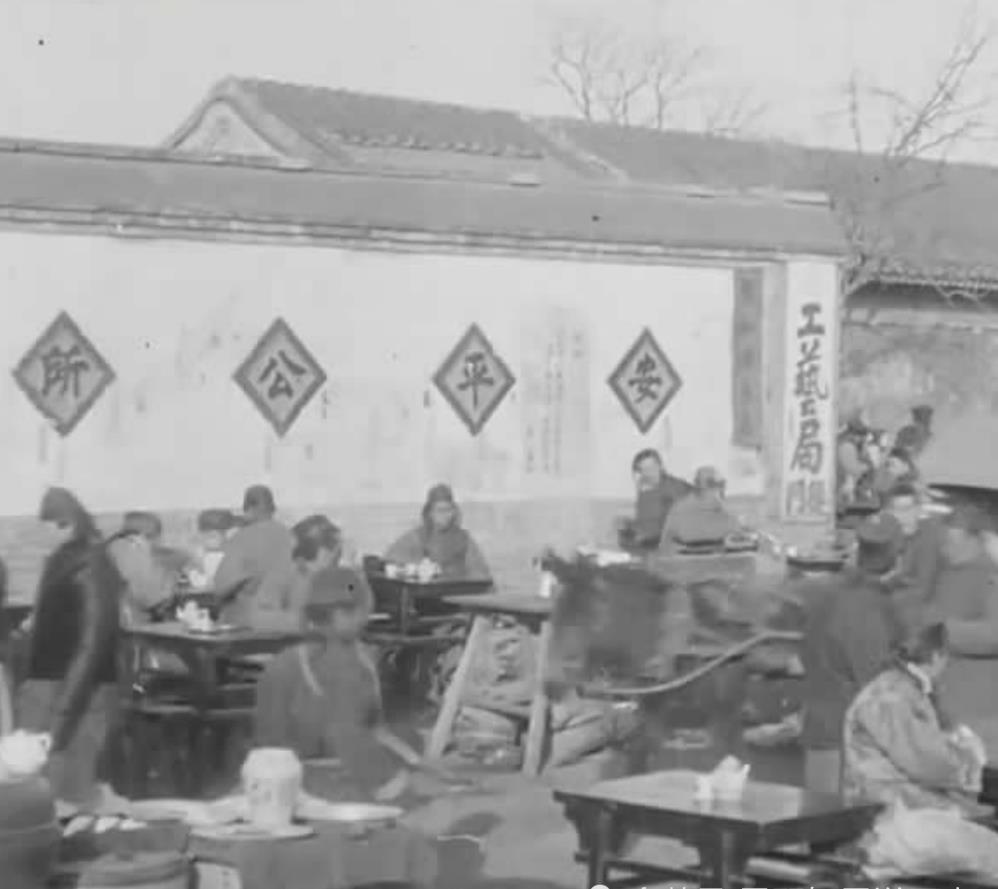 南昌新建区第一幼儿园入学旗人1902年慈禧图肃顺老照片相国老照片