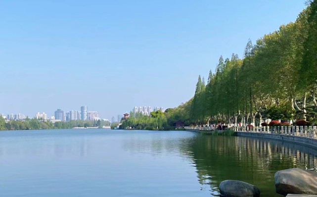 襄阳环城公园图片