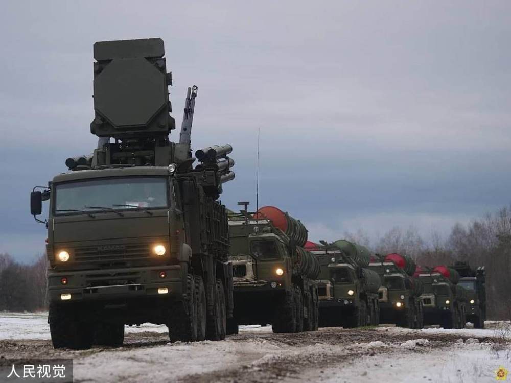 斯洛伐克国防部长：可能向乌克兰出售榴弹炮立刻说英语怎么样?