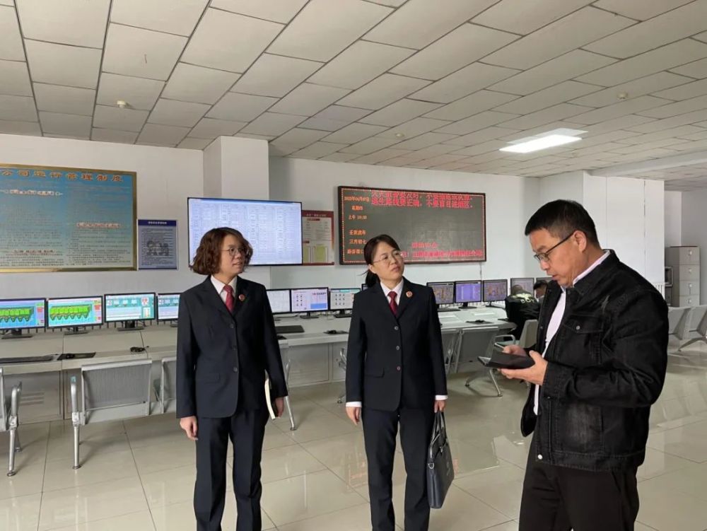 优化法治化营商环境五原县人民检察院开展订单式送法进企业助力优化