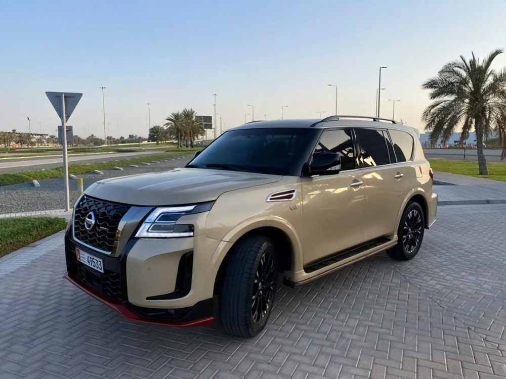 2022款途乐nismo版登场加入碳纤维内饰配56v8引擎