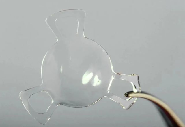 人工晶体遇上带量采购,助力白内障患者看清美丽世界