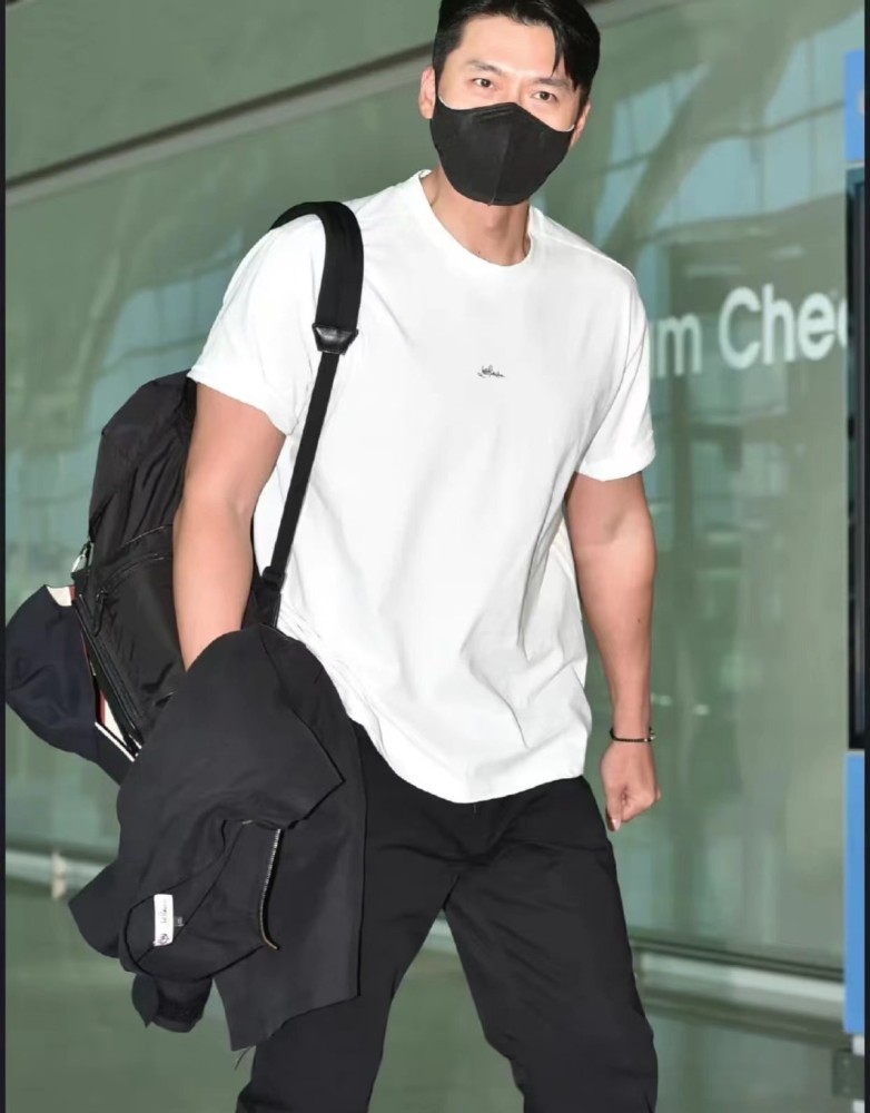 玄彬出发度蜜月!身材变壮穿衣太man,孙艺珍小鸟依人太甜蜜插图8