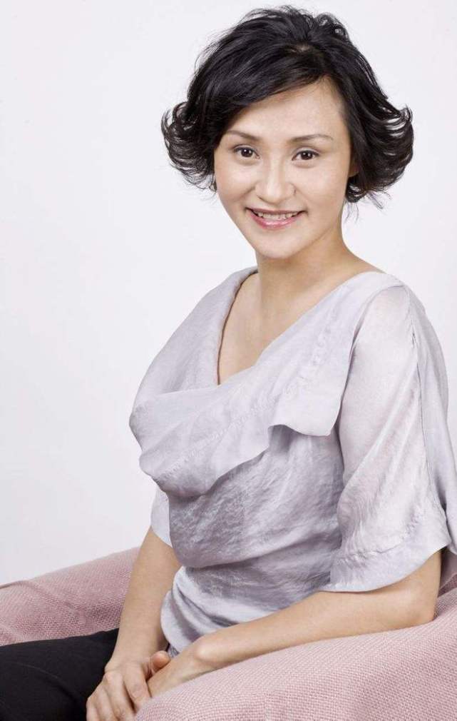 "跳水女皇"高敏:辉煌背后有泪水,离婚又再婚,人生现状如何?