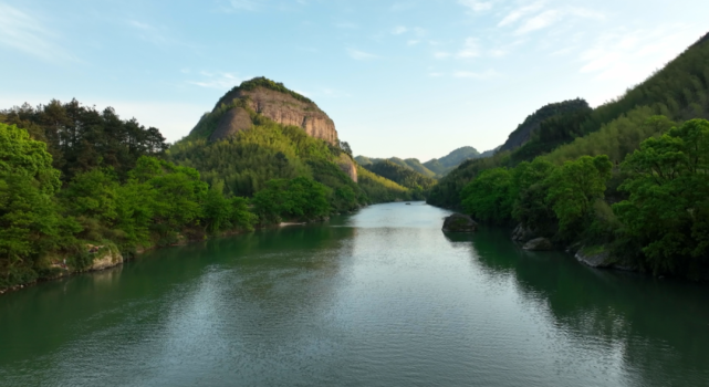 新宁夷江春色惹人醉