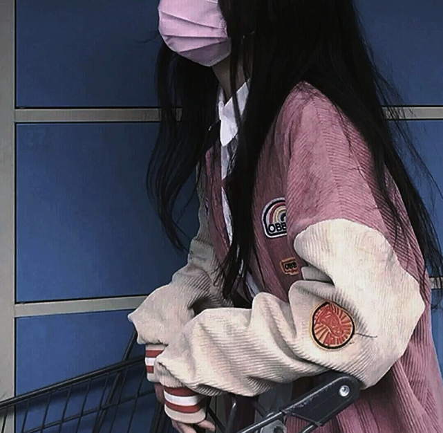 ins不露脸女生头像