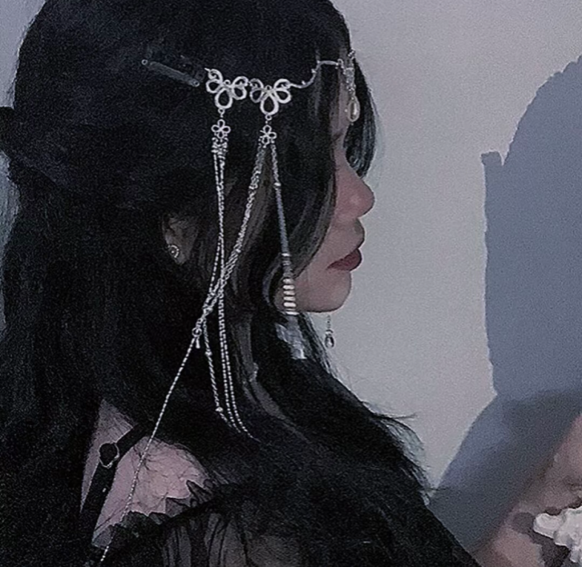 ins不露脸女生头像