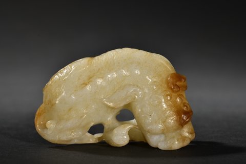 清代 和田玉籽料狮子把件