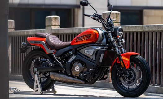 34999元起的钱江qj闪500s新车