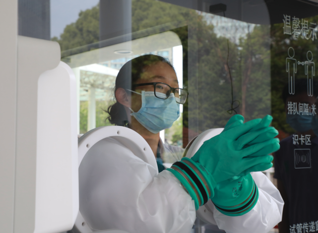 建110个便民核酸采样小屋