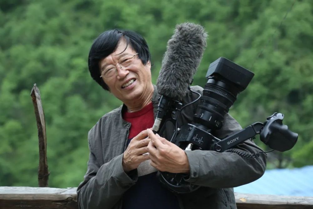 焦波:永远在土地里种植故事_腾讯新闻