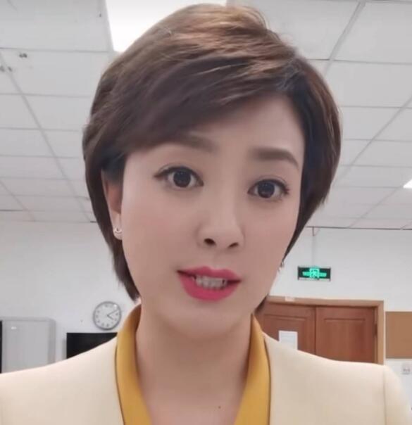 主持人朱霞停职后引发连锁反应!新北方节目的社交平台无法评论