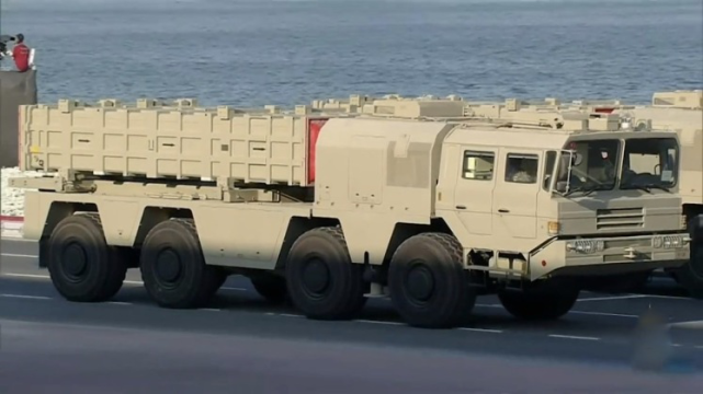 精确制导一击必中,解放军火箭炮射程400公里,比导弹还强