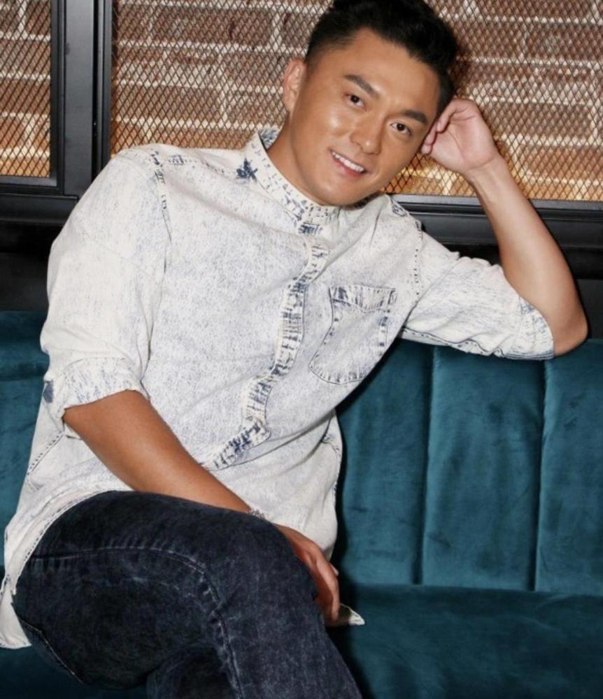 王晶监制tvb版华灯初上官司未了的杨明与姚子羚担当男女主