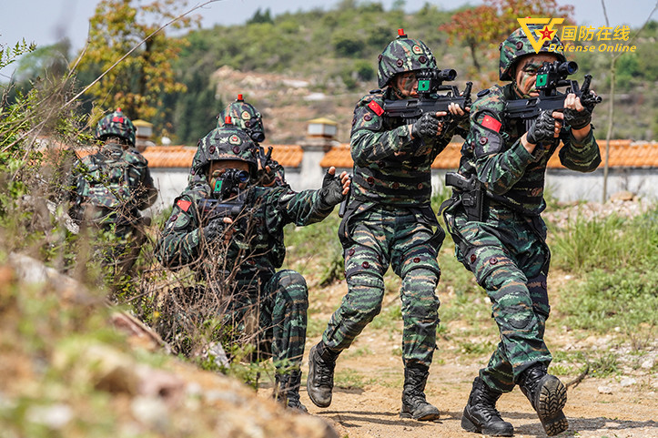 七年级初一地理综合训丛林侦察兵反恐一场燃