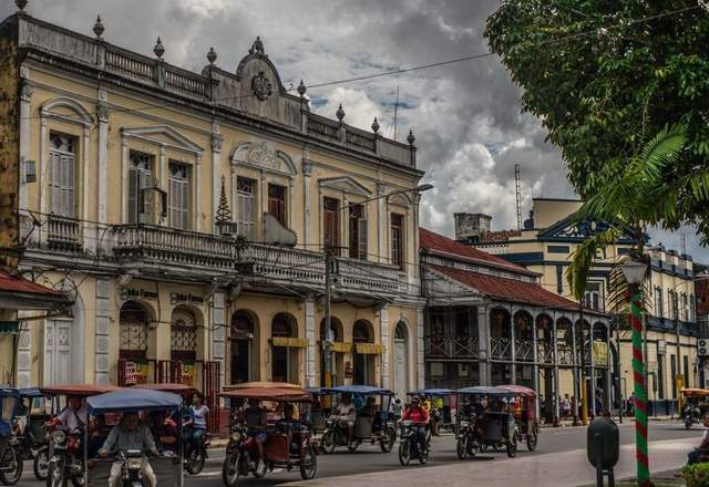 伊基托斯秘鲁雨林地区最大的城市也是世界距海最远的内陆港