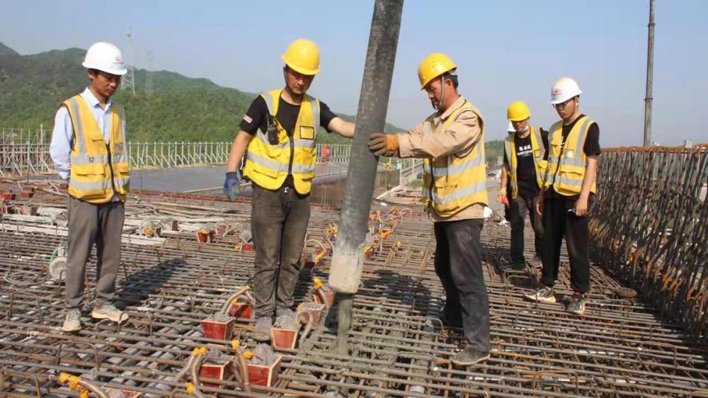 渑淅高速跨浩吉立交工程开始上部结构施工全国有多少中将