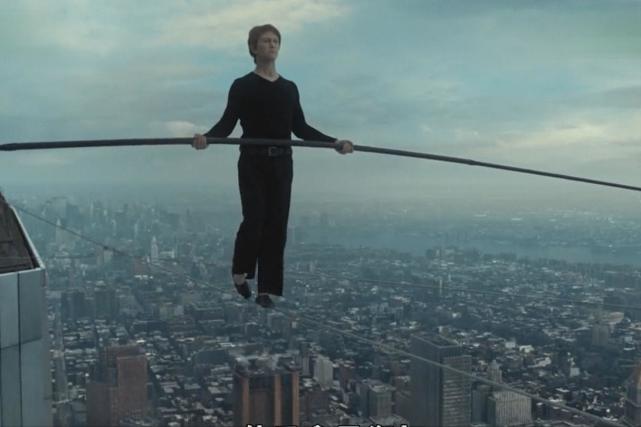 一部关于钢丝行者菲利普珀蒂的纪录片通过冒险揭开当年的记忆