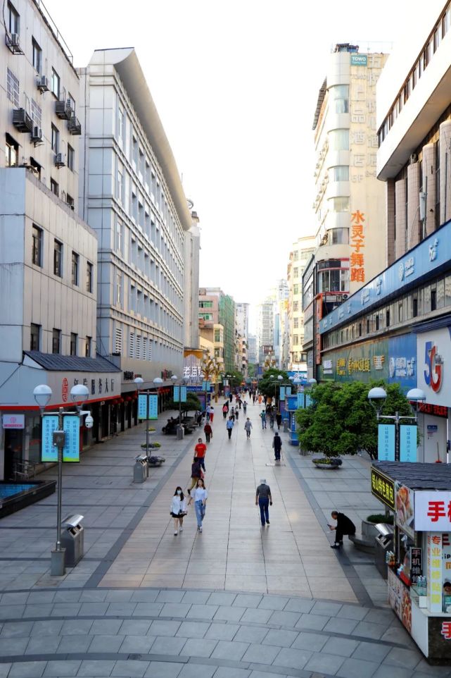步行街|饶城的时光封面_腾讯新闻