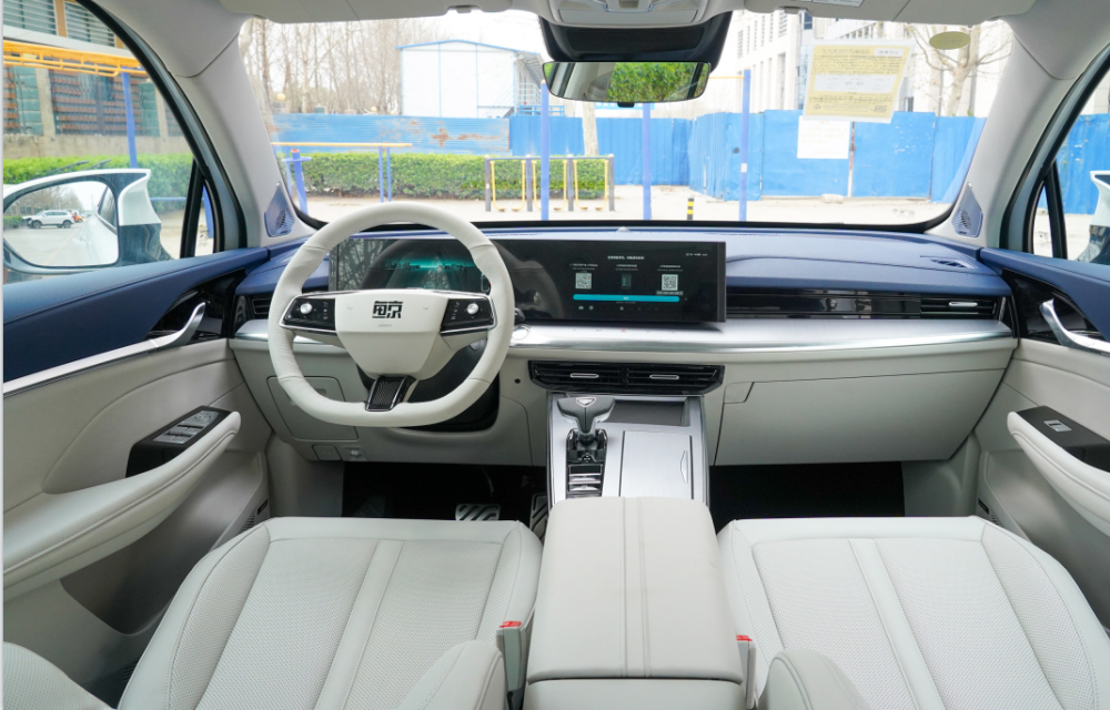 荣威全新轿跑SUV，搭2.0T＋8AT，采用仿生学设计，或16万起步阿卡索外教网app下载