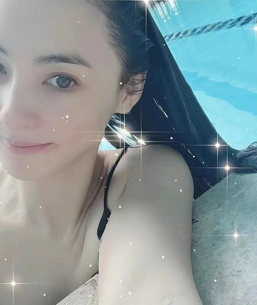 41岁张柏芝皮肤好娇嫩!穿吊带背心肩膀被晒得通红,真是让人心疼插图