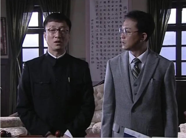 潜伏里的办公室政治高手陆桥山为什么从未怀疑过余则成