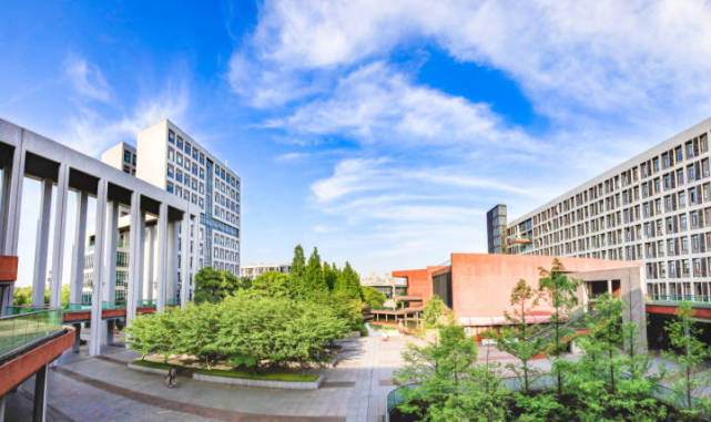 浙大医学院110周年|这里走出5万多名卓越医学人才,他们在全球为母校