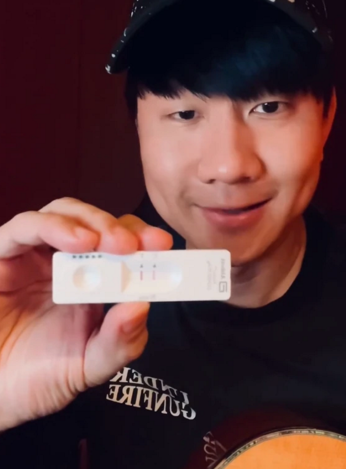 林俊杰新冠痊愈,露面飙高音状态佳,体力逐渐恢复中_腾讯新闻