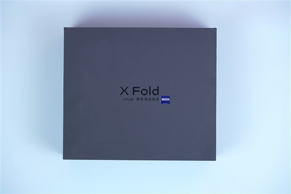 8寸大屏堪比平板！vivoXFold折叠屏开箱图赏新世安设置原密码2023已更新(哔哩哔哩/微博)